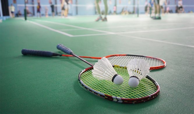 힘차게 스매싱~! 온 가족이 함께 즐기는 스포츠, 배드민턴